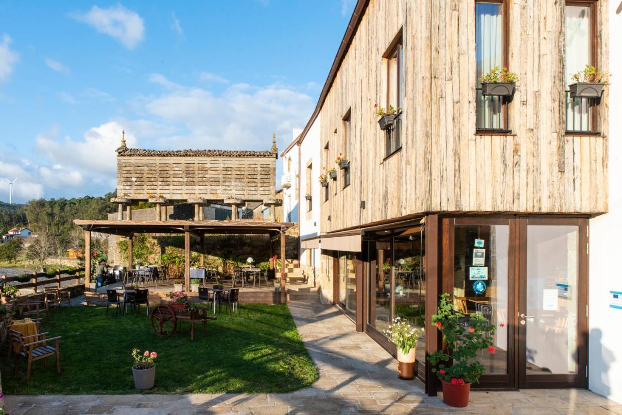 Gasthaus Liresca Exterior foto